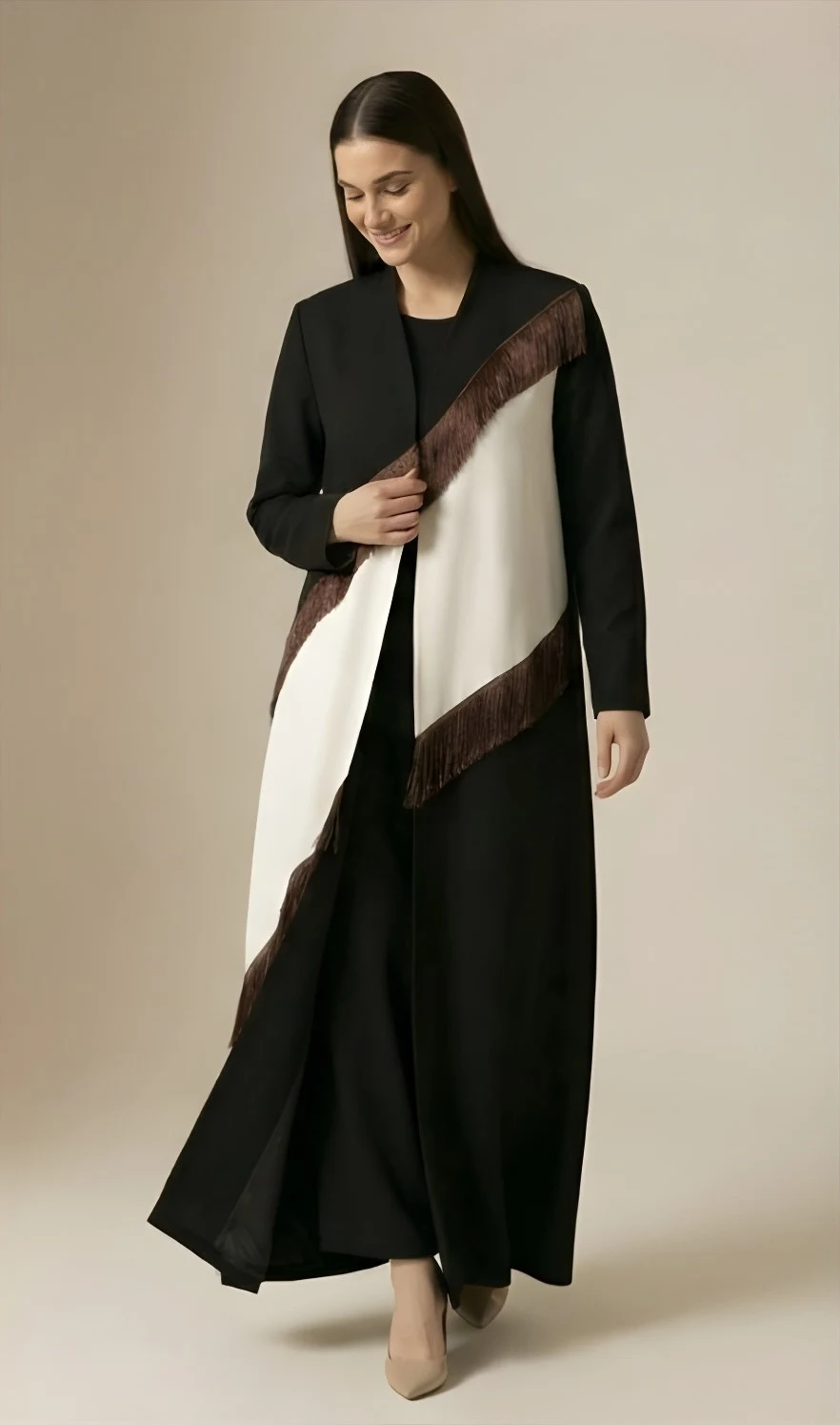 Fringe Abaya in black and white